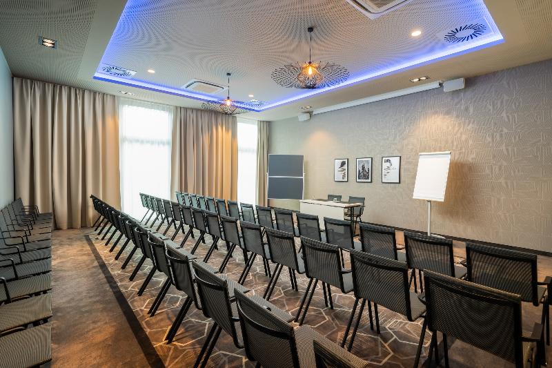 Leonardo Royal Hotel Cologne Bonn Airport - Toplantı
