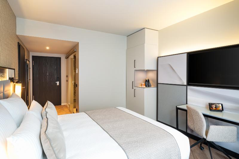 Leonardo Royal Hotel Cologne Bonn Airport - Oda