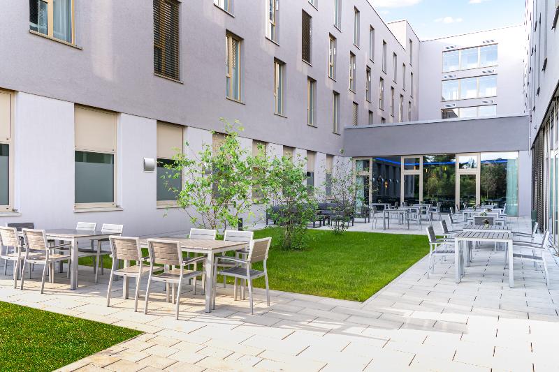 Leonardo Royal Hotel Cologne Bonn Airport - Teras