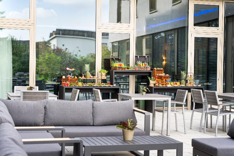 Leonardo Royal Hotel Cologne Bonn Airport - Teras