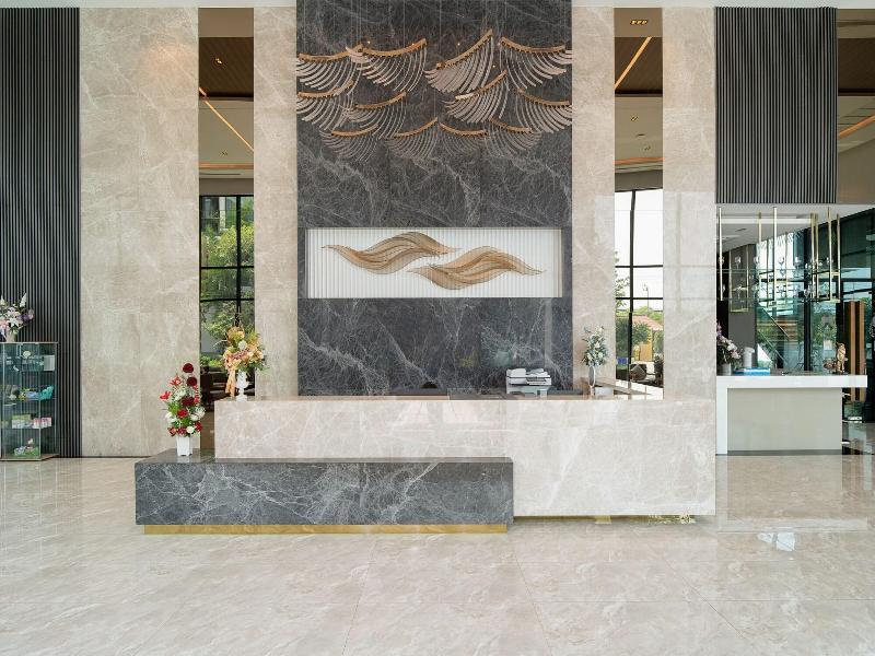 Crystal Srivaree Suvarnabhumi Hotel - Lobi