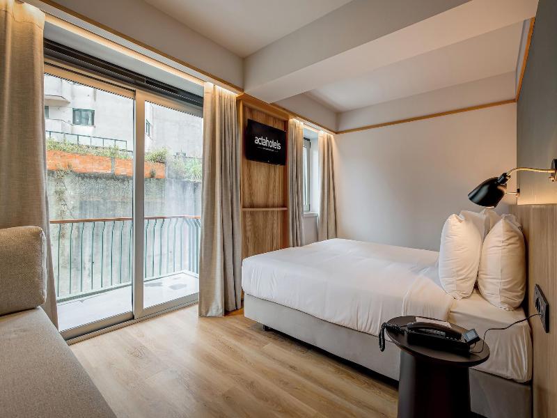 Hotel Acta The Clover - Oda