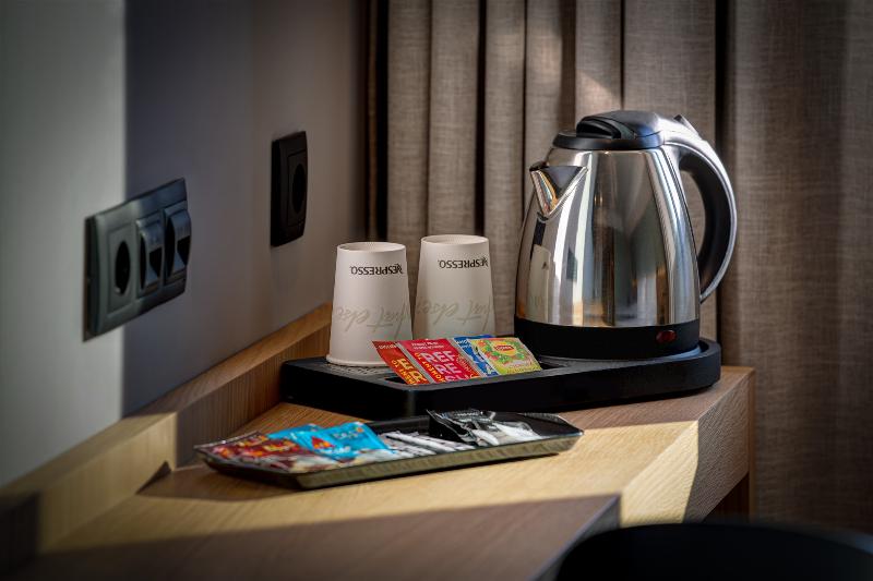 Hotel Acta The Clover - Oda