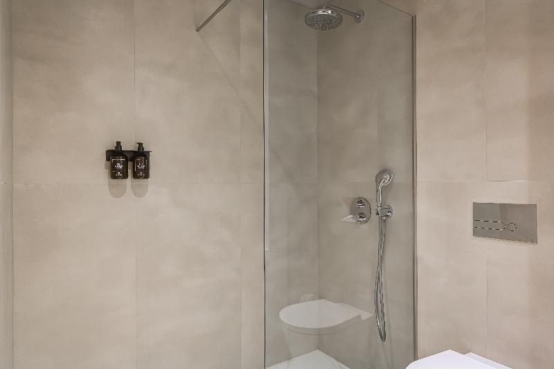 Hotel Acta The Clover - Oda