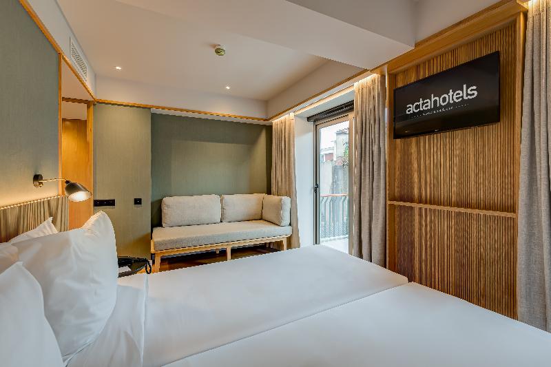 Hotel Acta The Clover - Oda