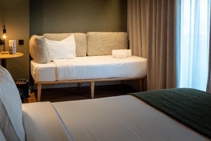 Hotel Acta The Clover - Oda