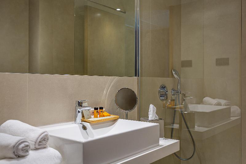 Hotel Acta The Clover - Oda