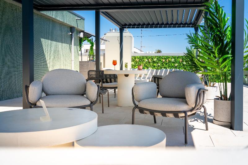 Hotel Acta The Clover - Teras