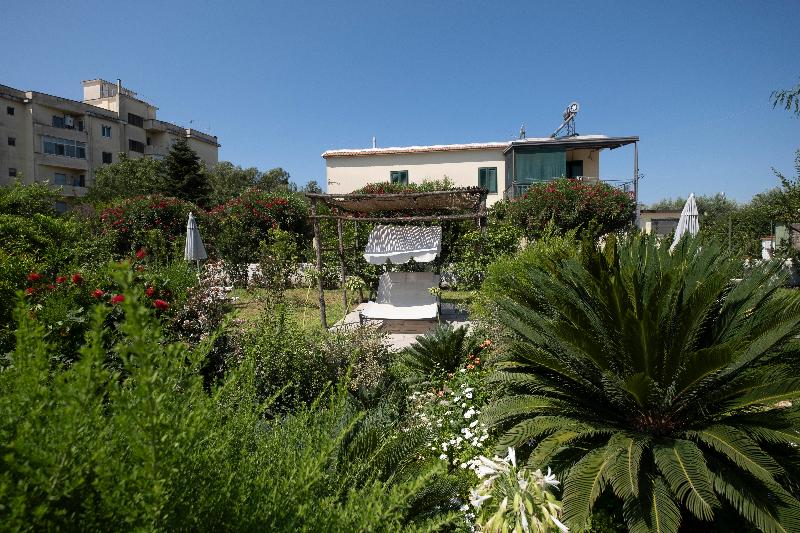 O' Sole Mio Pompei - Havuz