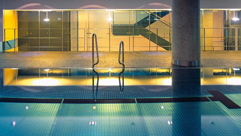 KO59 DUSSELDORF - Hommage Luxury Hotels Collection - Havuz