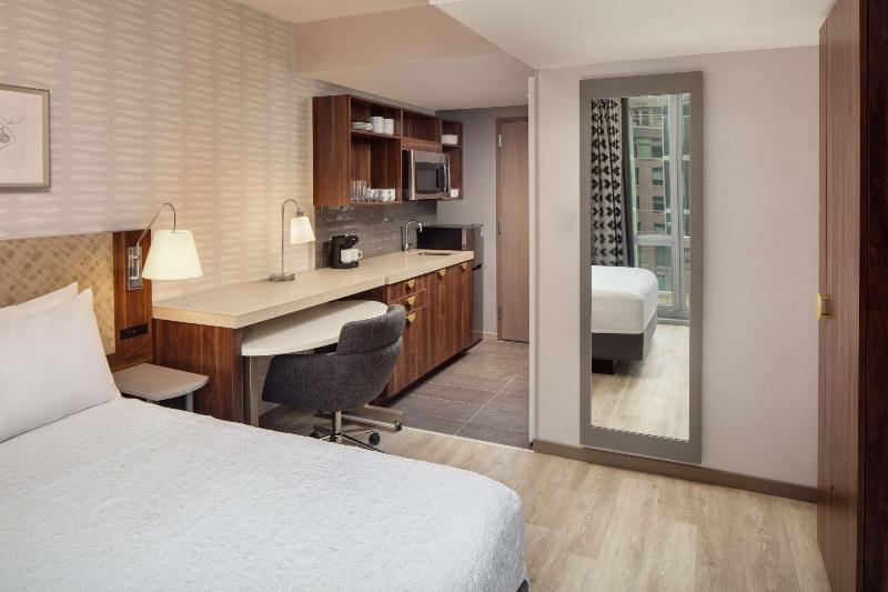Home2 Suites By Hilton New York Times Square - Oda