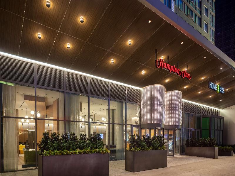 Hampton Inn New York Times Square - Genel