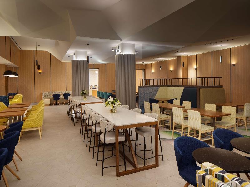 Hampton Inn New York Times Square - Restoran