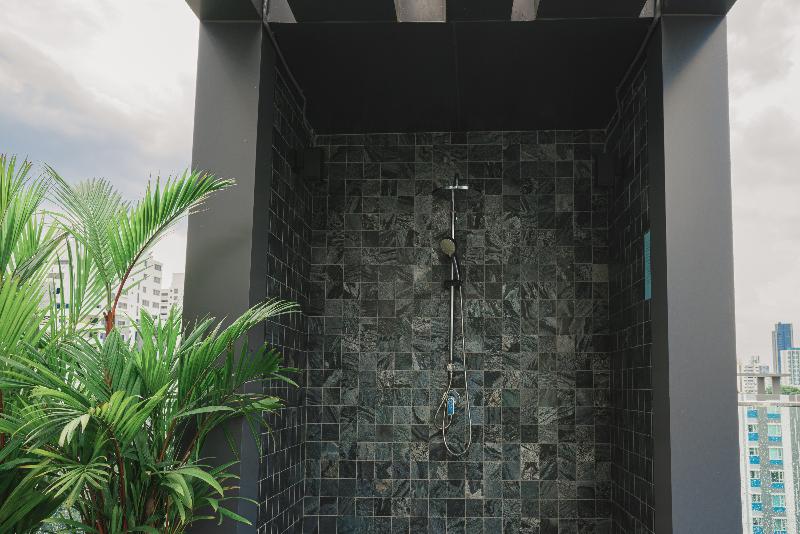 Voque Hotel & Serviced Residence Sukhumvit 51 - Havuz