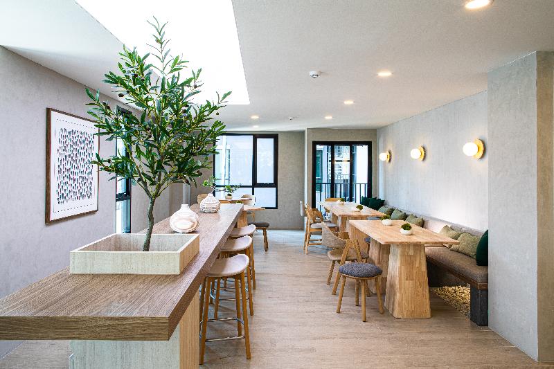 Wellness Stay & Hotel Sukhumvit 107 - Restoran