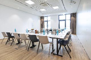 LOGINN Hotel Berlin Airport fotoÄŸrafÄ±