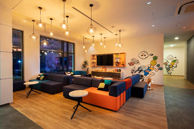 LOGINN Hotel Berlin Airport - Genel