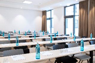 LOGINN Hotel Berlin Airport fotoÄŸrafÄ±