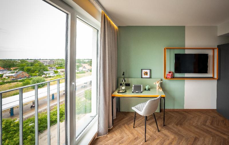 LOGINN Hotel Berlin Airport - Oda