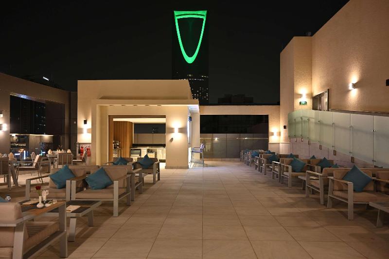 Comfort Hotel Riyadh Olaya - Bar