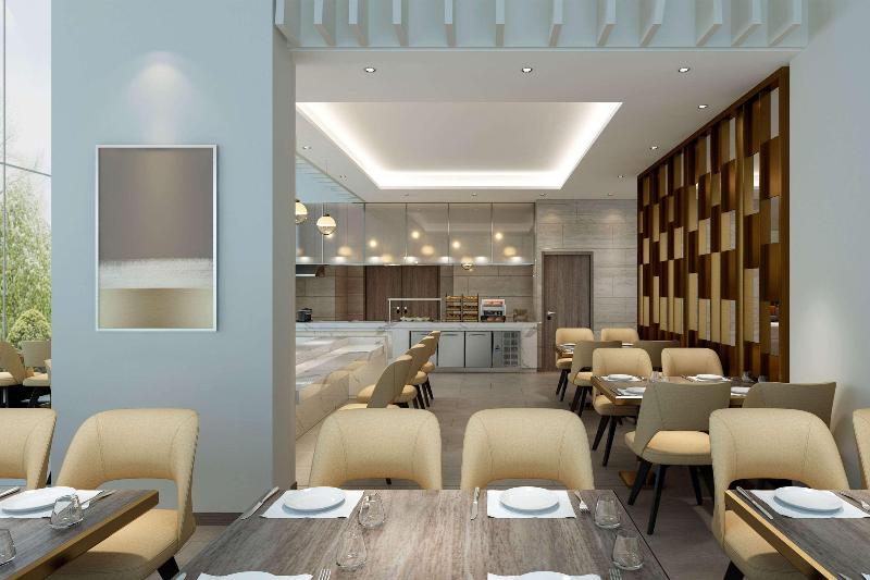 Comfort Hotel Riyadh Olaya - Restoran