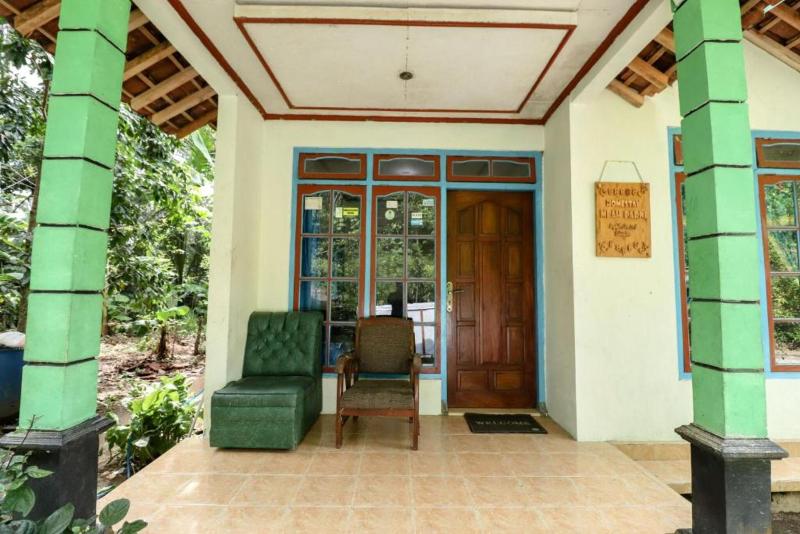 Homestay Mbah Parni By Zuzu - Genel