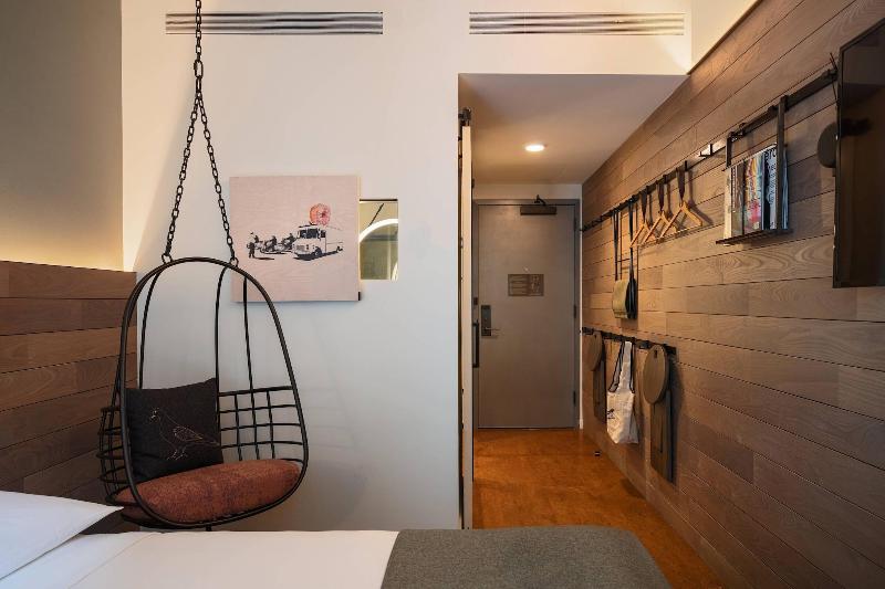 Moxy NYC Downtown - Oda