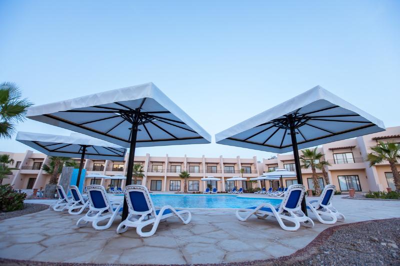 Sky View Suites Hotel - Havuz