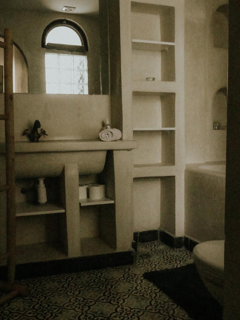 Riad Dlim - Oda