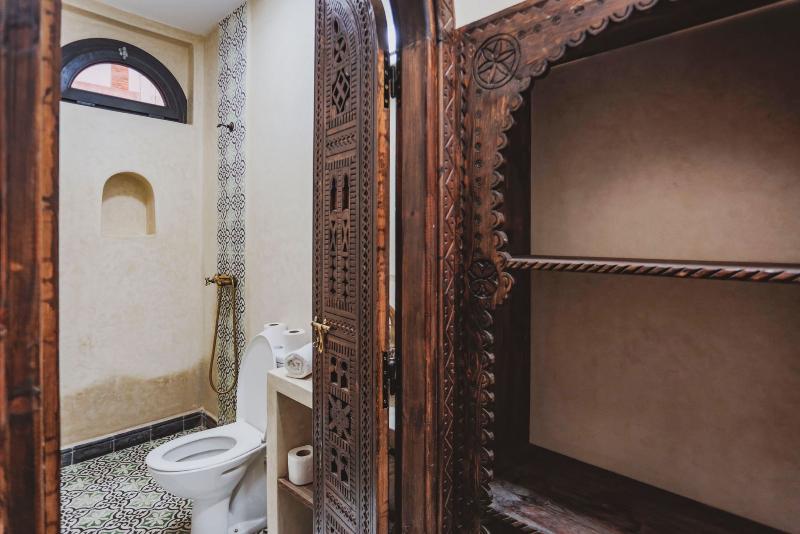 Riad Dlim - Oda