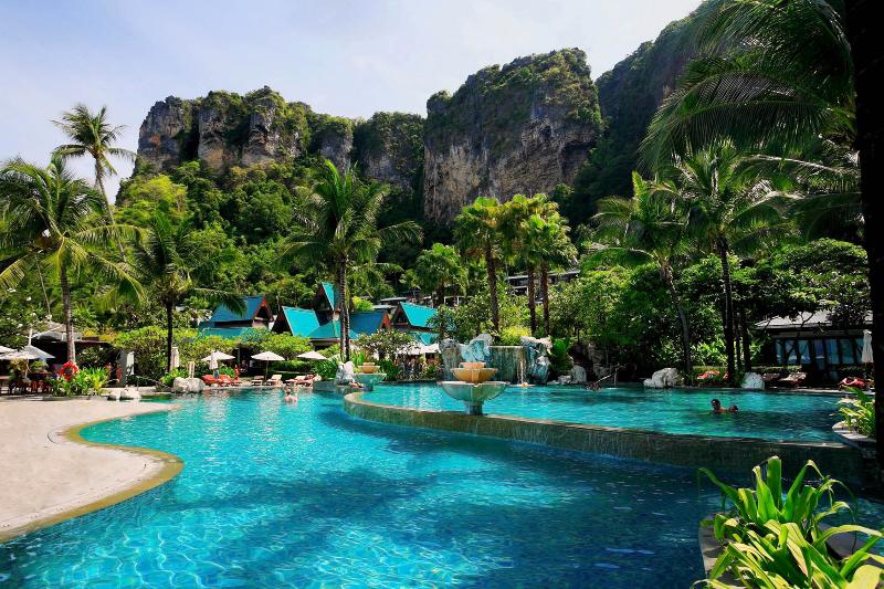 Centara Grand Beach Resort and Villas Krabi - Havuz