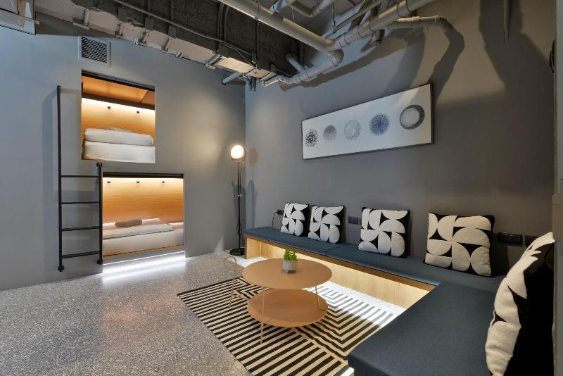 Tiang Studio - Oda