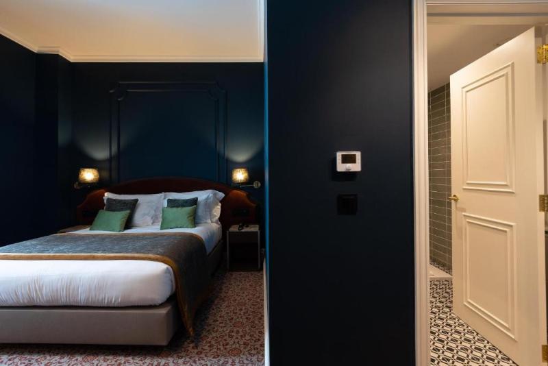 Ap Dona Aninhas - Oda