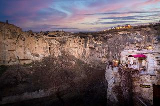 Splendid Cave Hotel
