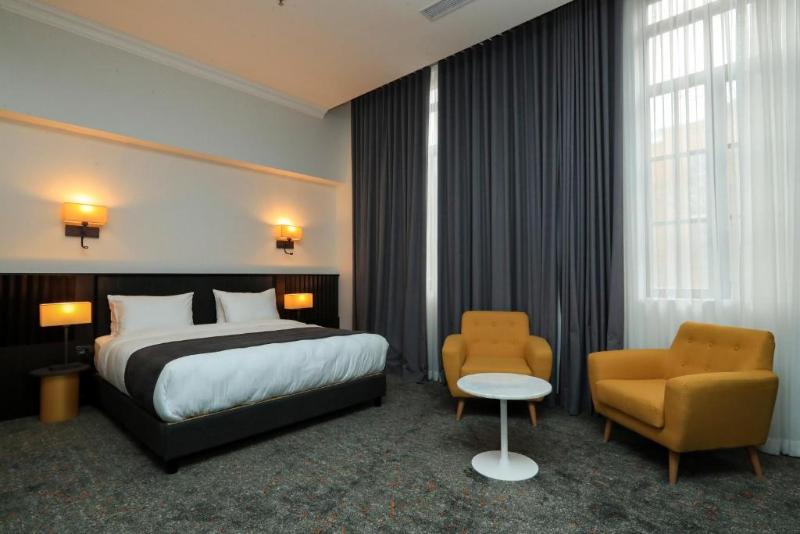 Pine Astoria Hotel - Oda