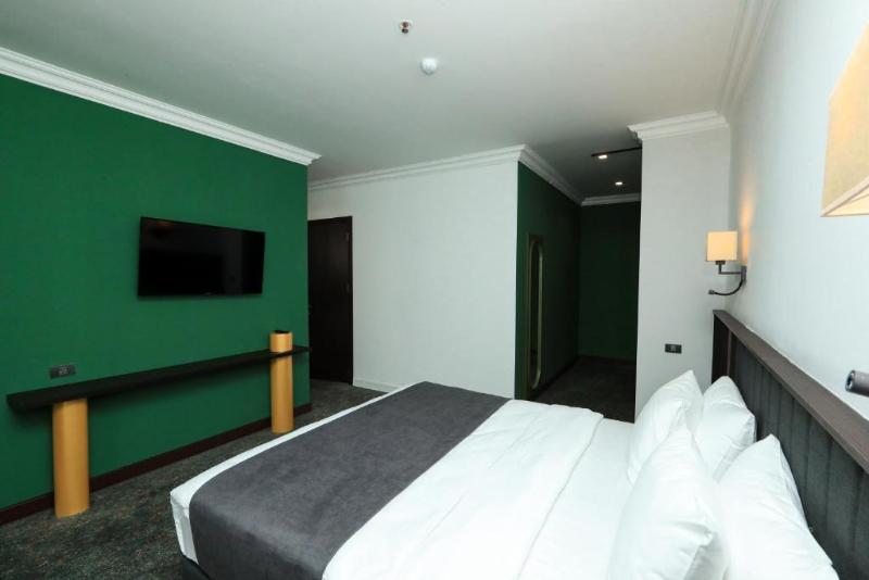 Pine Astoria Hotel - Oda