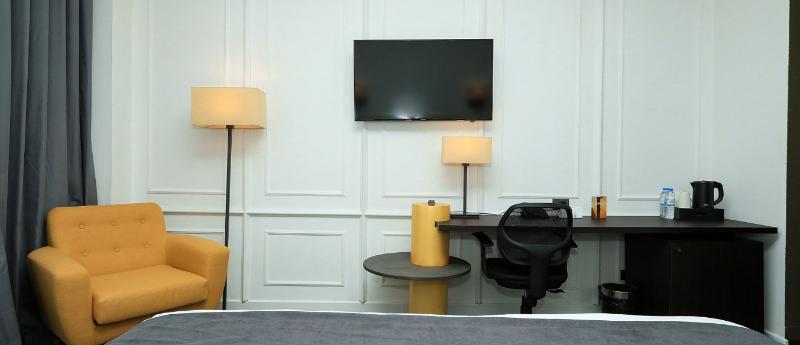 Pine Astoria Hotel - Oda