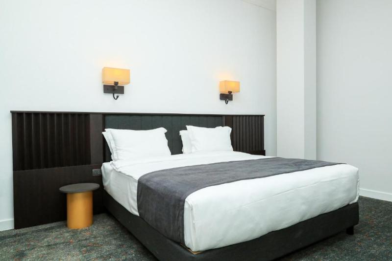 Pine Astoria Hotel - Oda