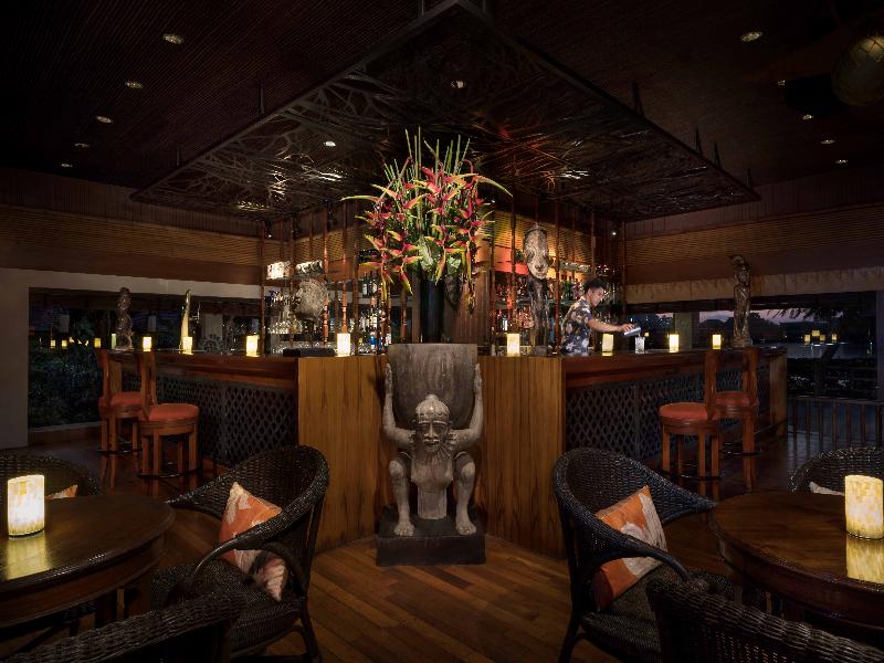 Anantara Riverside Bangkok Resort - Bar