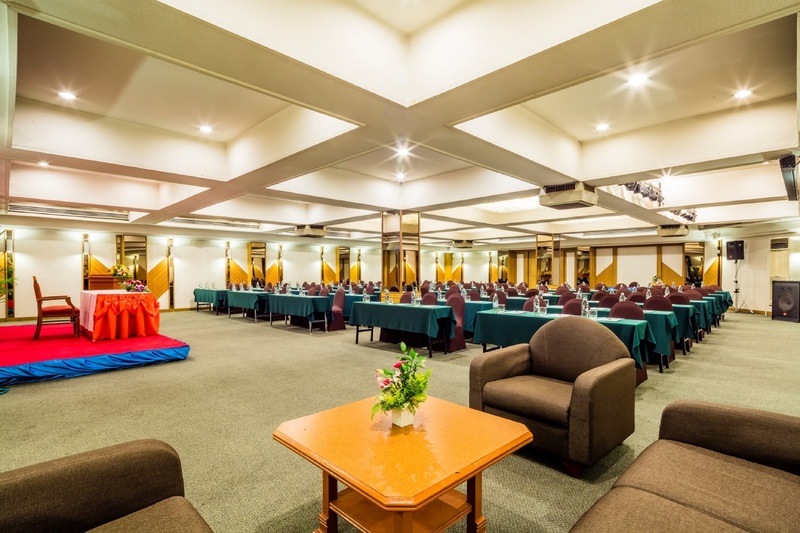Bangkok Palace Hotel (SHA Extra Plus) - Toplantı