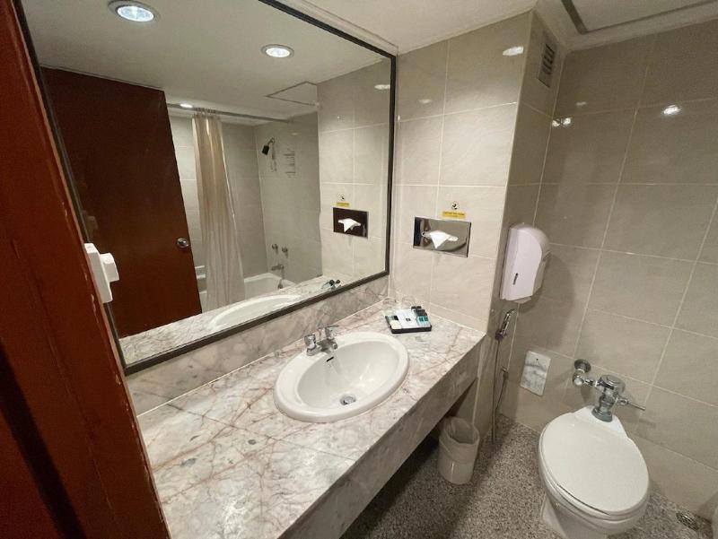 Bangkok Palace Hotel (SHA Extra Plus) - Oda