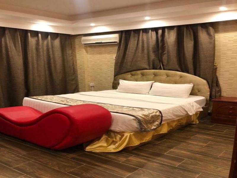Al Wouroud Serviced Appartment - Oda