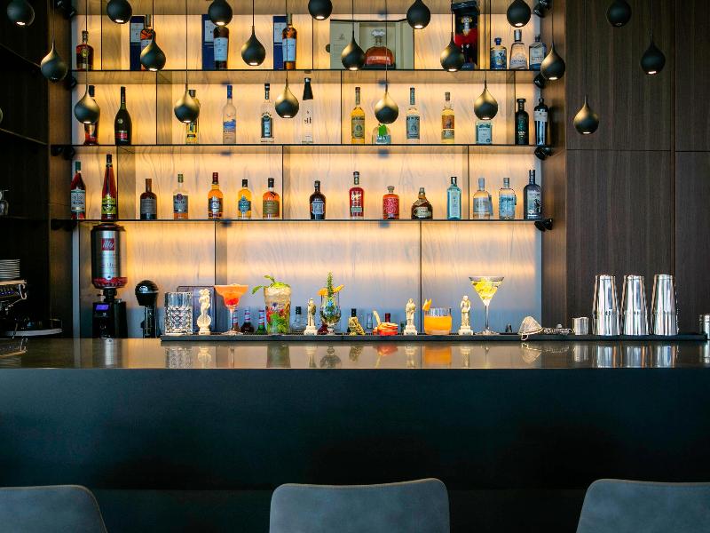 Mercure Larnaca Beach Resort - Bar