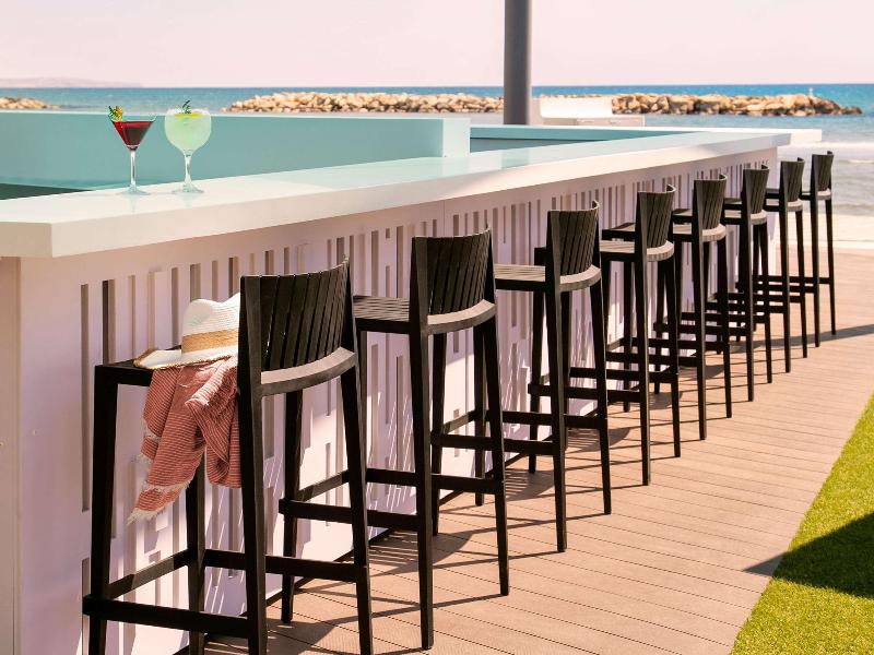 Mercure Larnaca Beach Resort - Bar