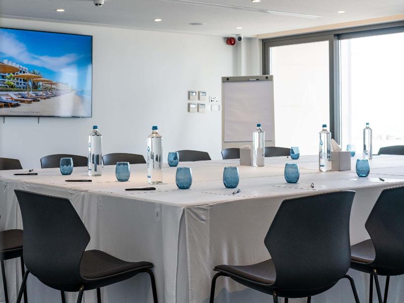 Mercure Larnaca Beach Resort - Toplantı