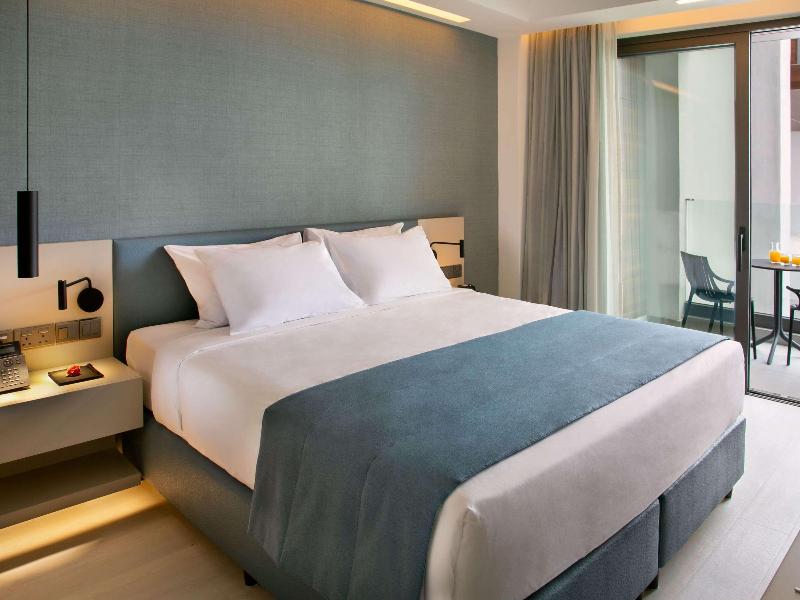 Mercure Larnaca Beach Resort - Oda