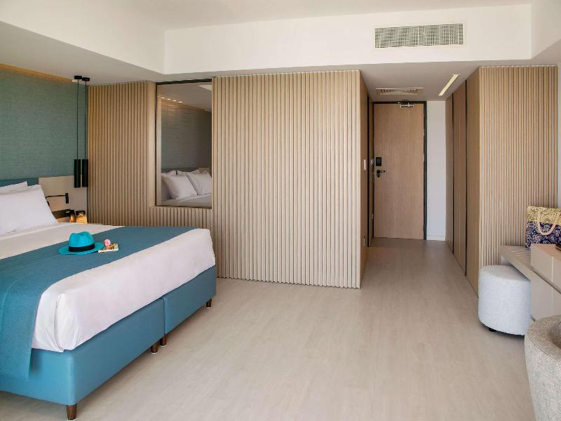 Mercure Larnaca Beach Resort - Oda