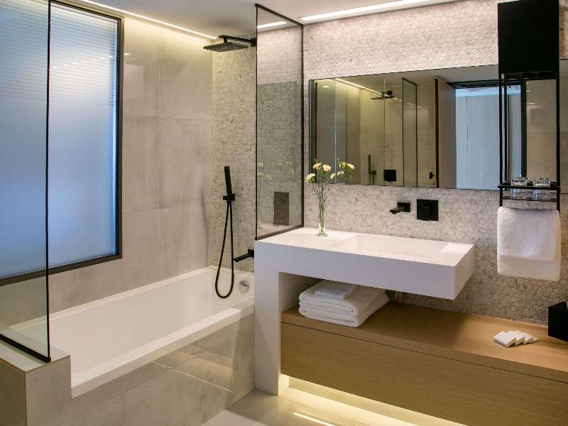 Mercure Larnaca Beach Resort - Oda