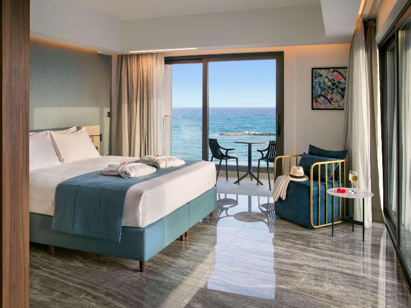 Mercure Larnaca Beach Resort - Oda