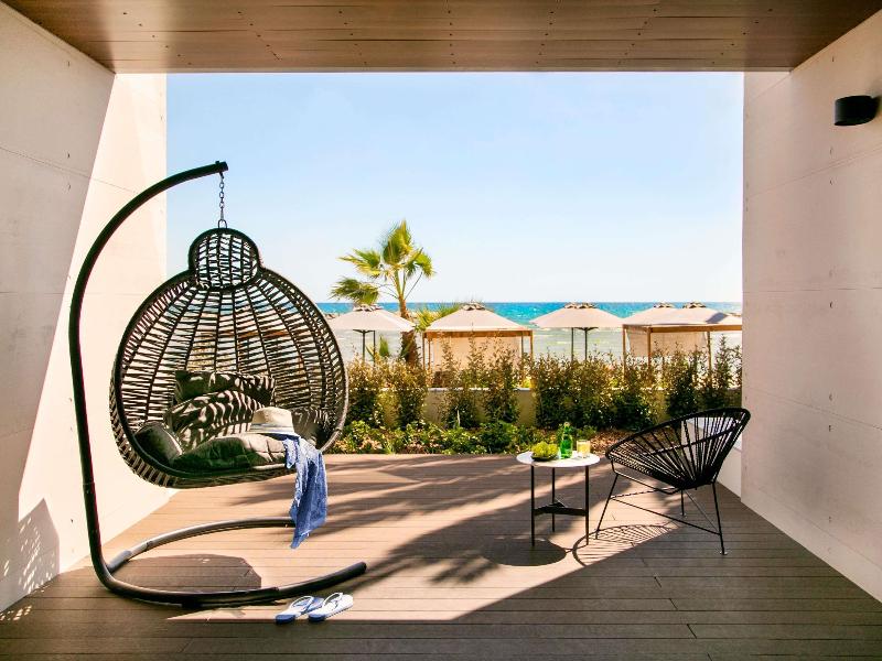 Mercure Larnaca Beach Resort - Oda